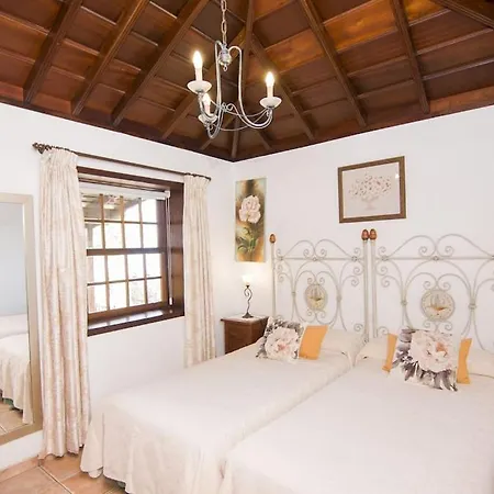 Holiday home Mangos